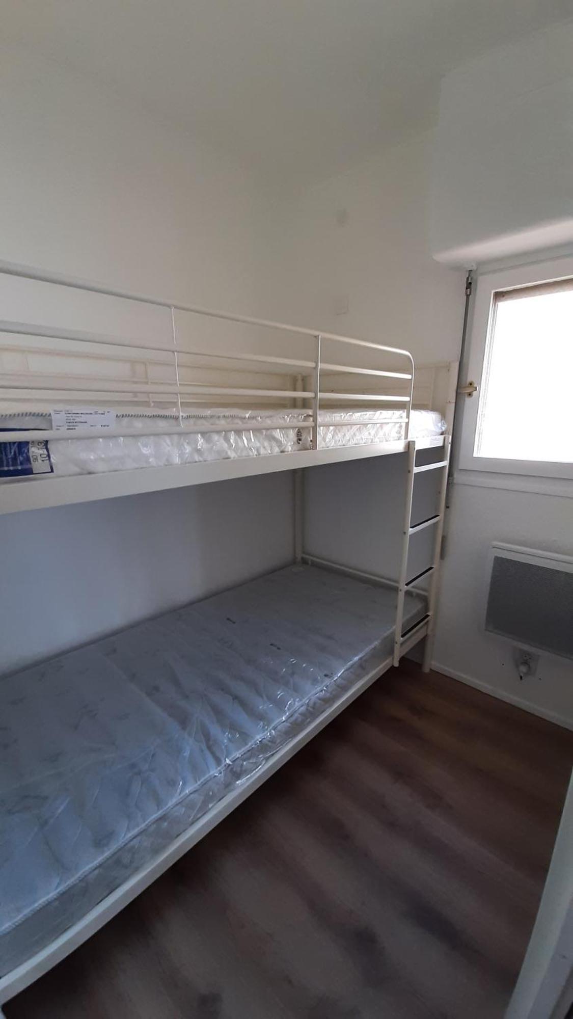 T2 Cabine Avec Tres Belle Vue Sur Le Port De Plaisance Leucate Luaran gambar